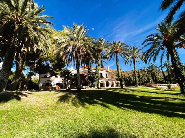 6 soverom Finca/Herregård til salgs i Novelda med svømmebasseng garasje - € 6 000 000 (Ref: 8946165)