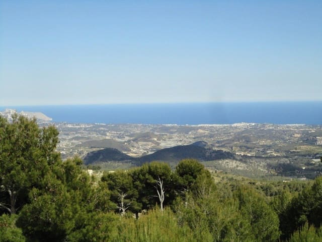 10 bedroom Villa for sale in Benimantell with pool garage - € 3,100,000 (Ref: 8946167)