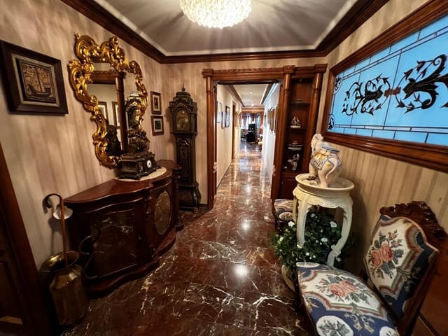 4 sypialnia Mieszkanie na sprzedaż w Centro, Elche / Elx z garażem - 475 000 € (Ref: 8946168)