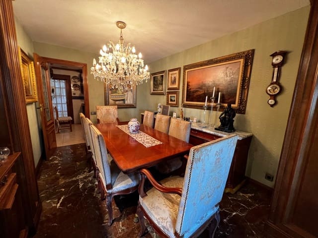 4 sypialnia Mieszkanie na sprzedaż w Centro, Elche / Elx z garażem - 475 000 € (Ref: 8946168)