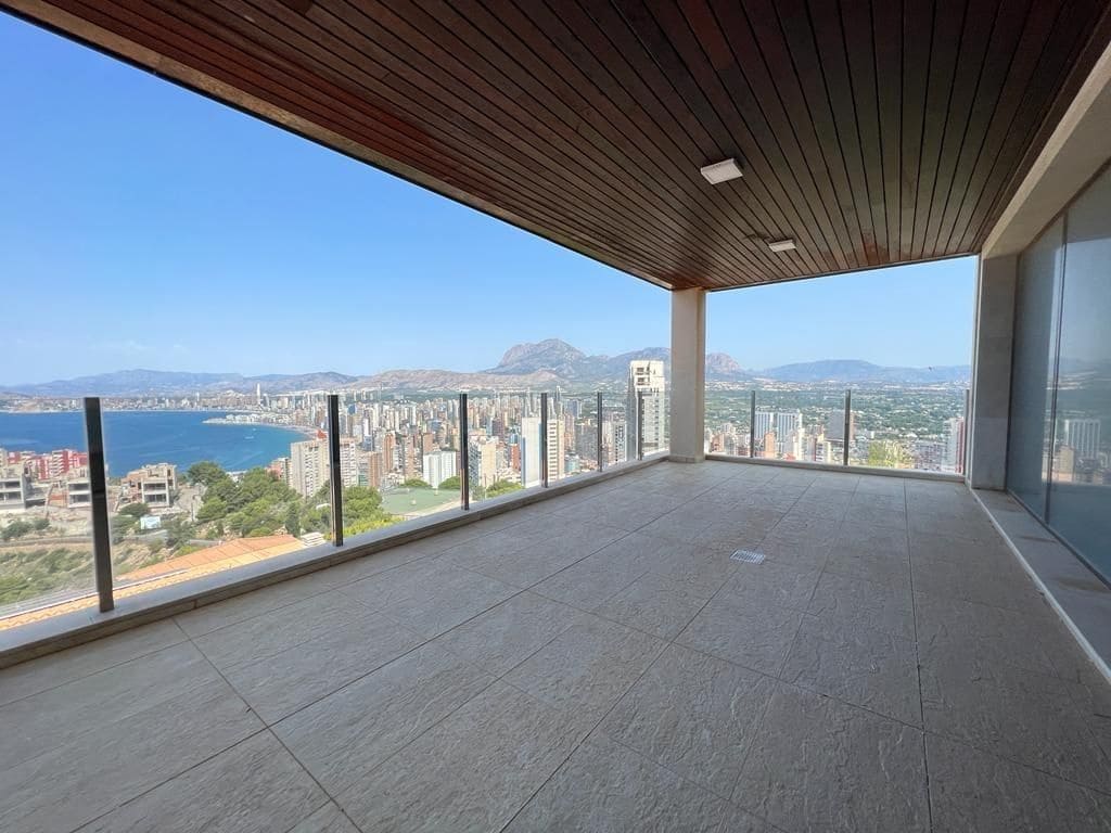 4 soveværelse Villa til salg i Benidorm med swimmingpool garage - € 3.100.000 (Ref: 8946174)