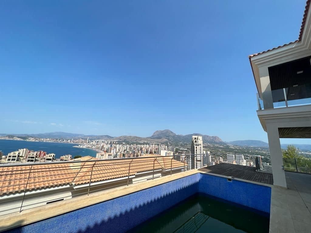 4 soveværelse Villa til salg i Benidorm med swimmingpool garage - € 3.100.000 (Ref: 8946174)