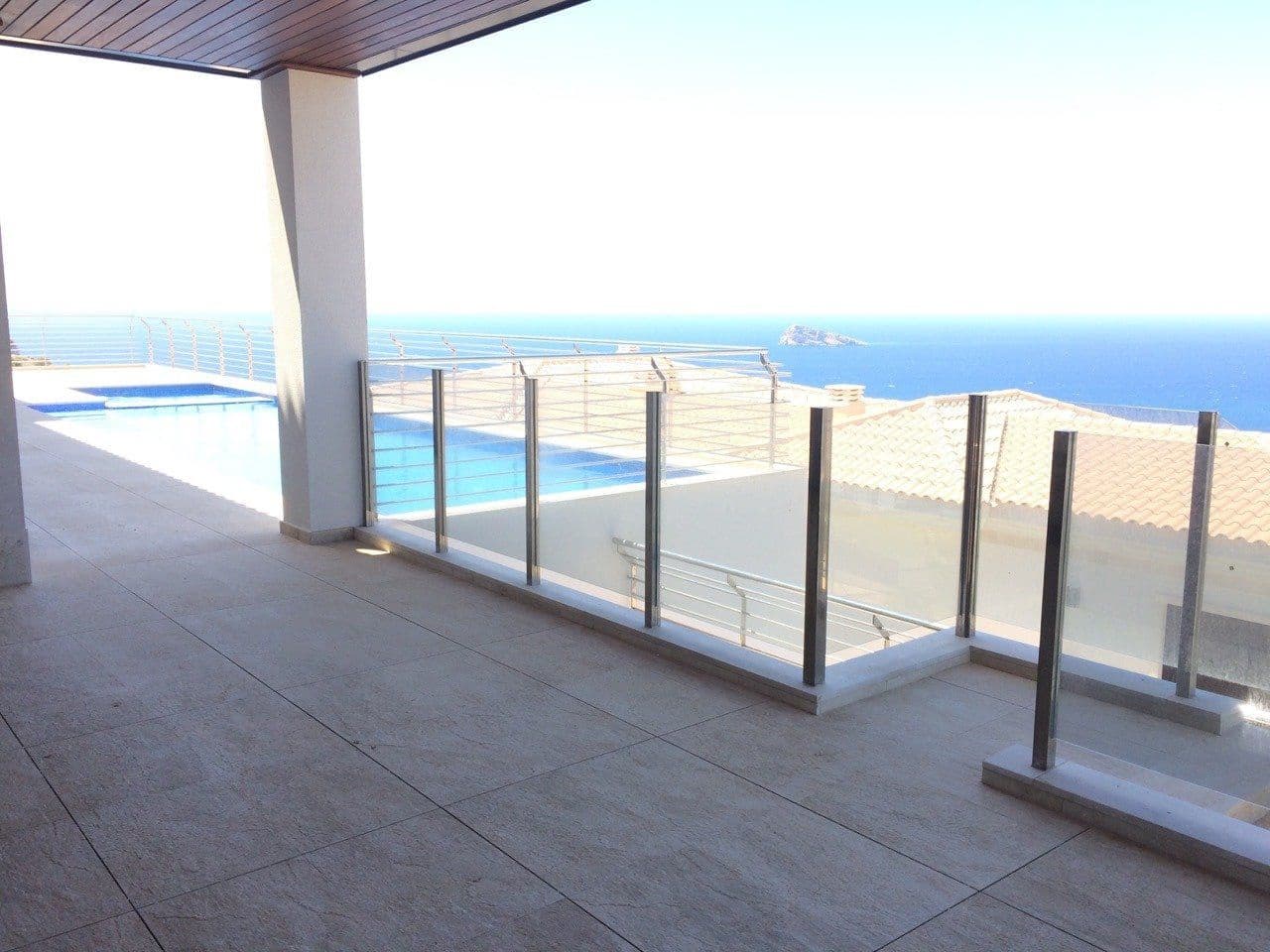 4 soveværelse Villa til salg i Benidorm med swimmingpool garage - € 3.100.000 (Ref: 8946174)