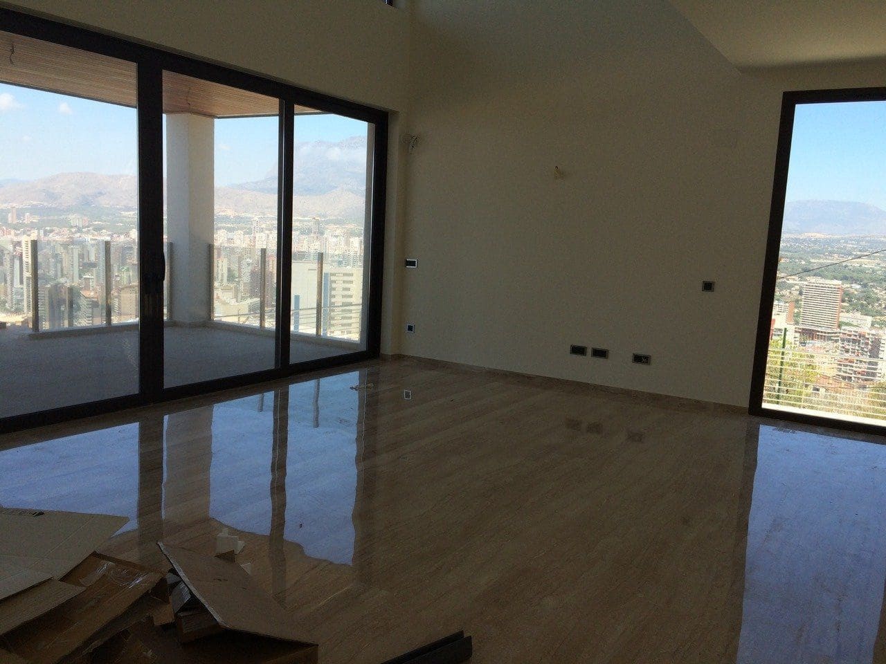 4 soveværelse Villa til salg i Benidorm med swimmingpool garage - € 3.100.000 (Ref: 8946174)