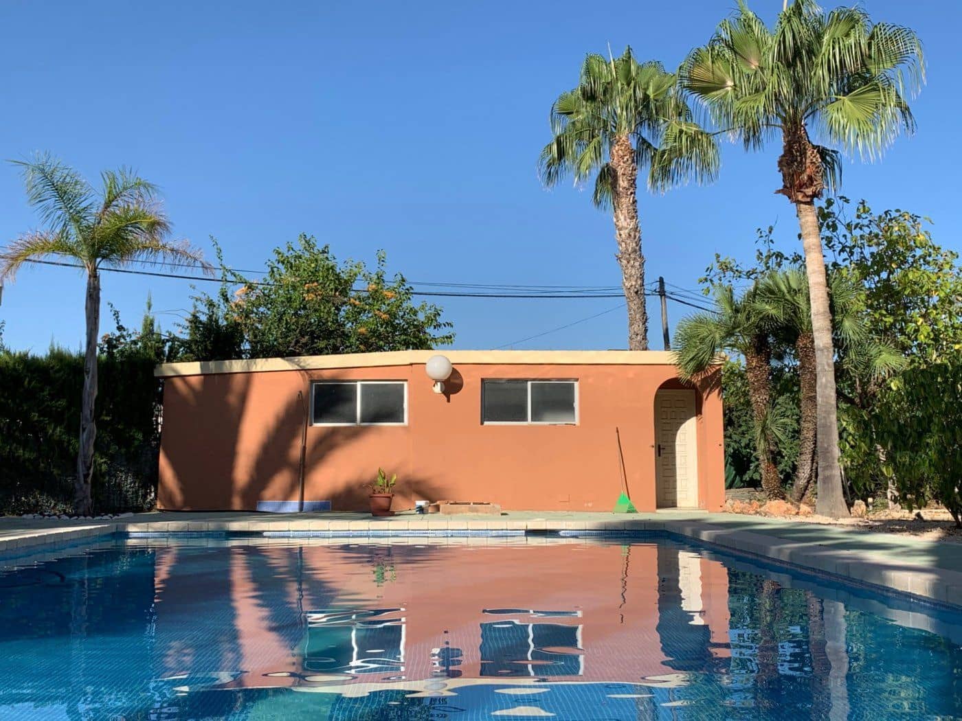 5 soveværelse Villa til salg i Matola med swimmingpool garage - € 649.900 (Ref: 8946176)