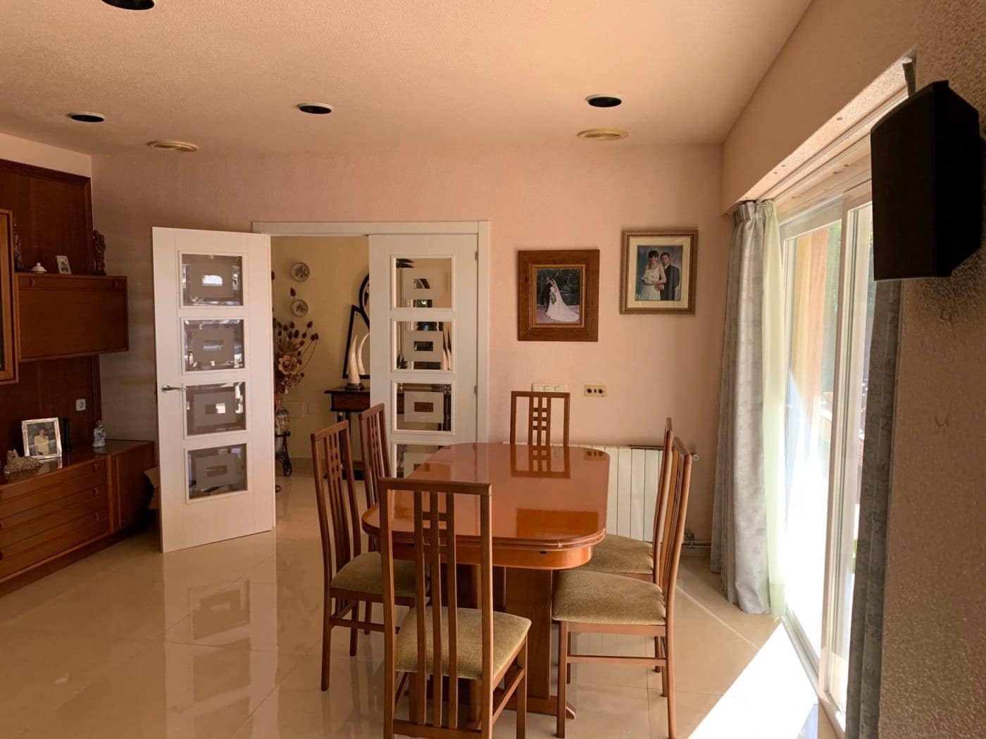 5 soveværelse Villa til salg i Matola med swimmingpool garage - € 649.900 (Ref: 8946176)