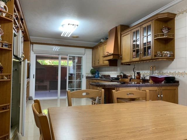 5 soveværelse Villa til salg i Matola, Elche / Elx med swimmingpool garage - € 649.900 (Ref: 8946176)