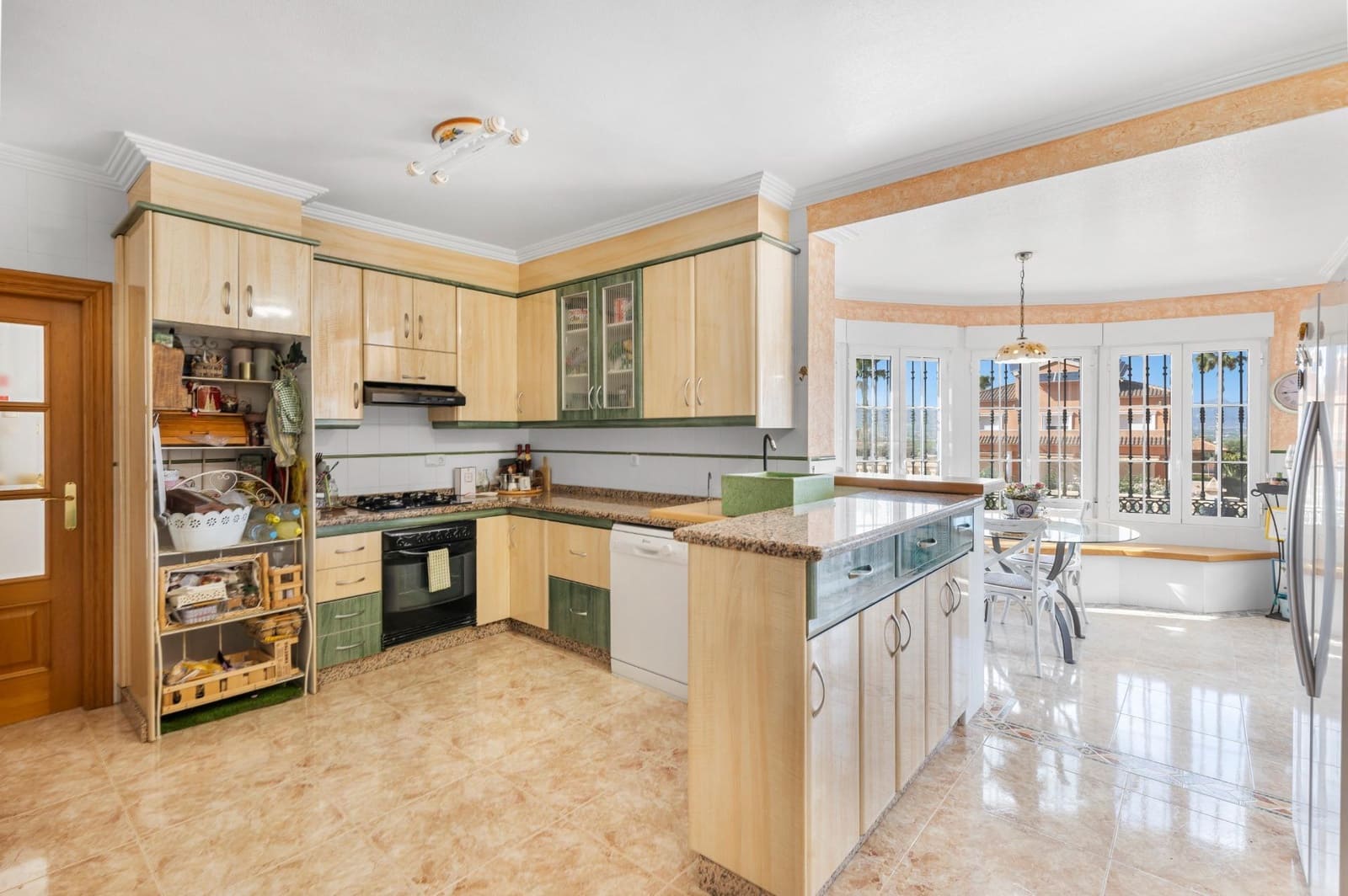 7 quarto Moradia para venda em Orihuela com piscina - 799 000 € (Ref: 8992738)