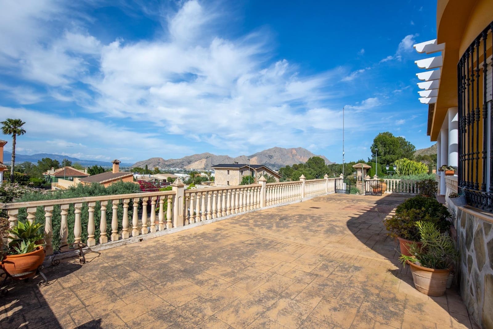 7 quarto Moradia para venda em Orihuela com piscina - 799 000 € (Ref: 8992738)