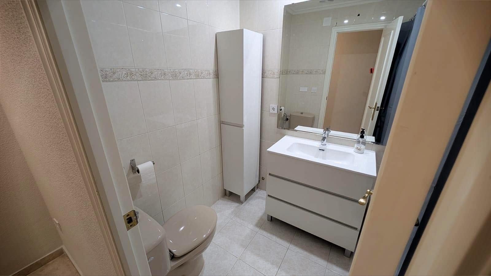 4 soveværelse Lejlighed til leje i Elche / Elx - € 275 (Ref: 9240256)