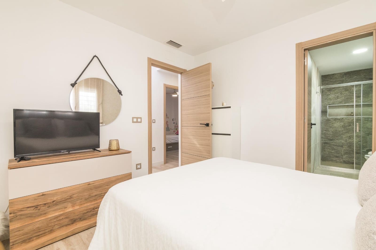 7 soveværelse Villa til salg i Elche / Elx med swimmingpool - € 450.000 (Ref: 9357158)