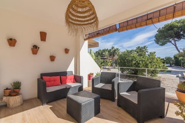 7 soverom Villa til salgs i La Algoda - Matola - El Pla, Elche / Elx med svømmebasseng - € 450 000 (Ref: 9357158)