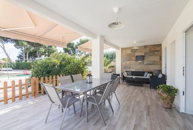 7 soverom Villa til salgs i La Algoda - Matola - El Pla, Elche / Elx med svømmebasseng - € 450 000 (Ref: 9357158)