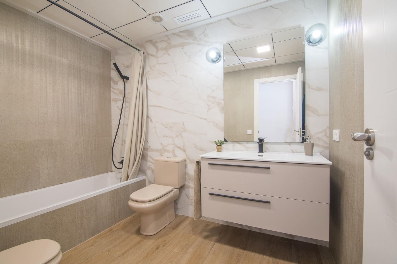 7 soveværelse Villa til salg i Elche / Elx med swimmingpool - € 450.000 (Ref: 9357158)