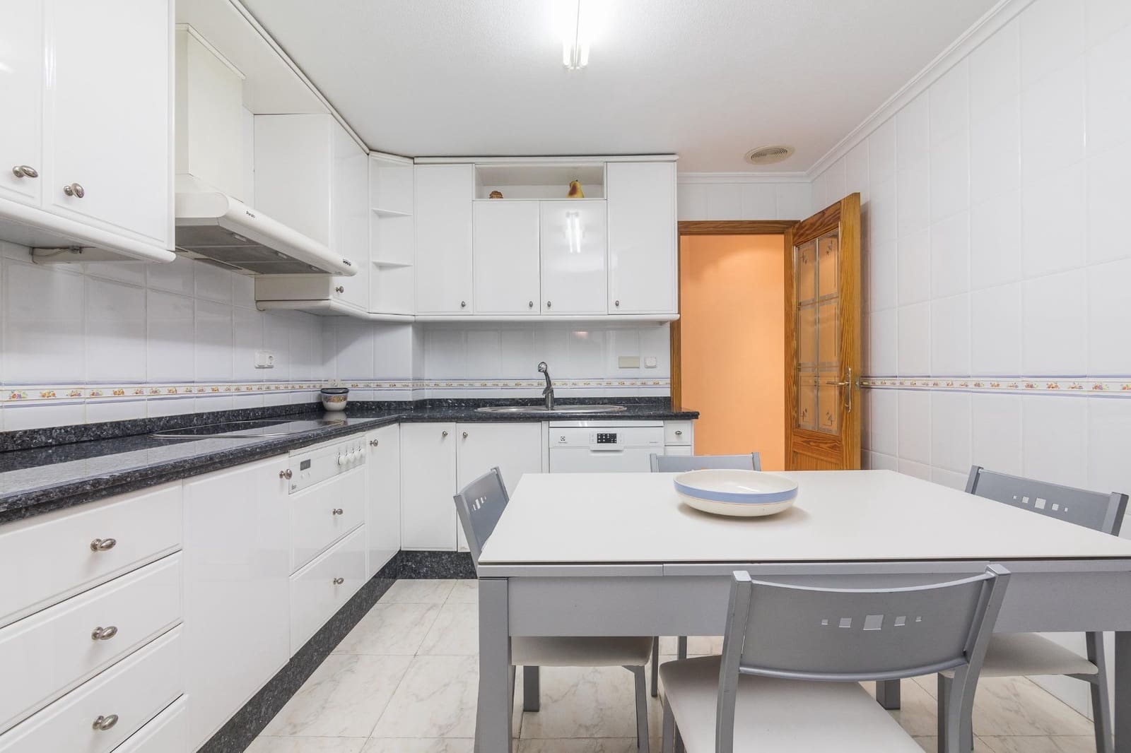 3 bedroom Flat for sale in Elche / Elx - € 169,900 (Ref: 9367388)