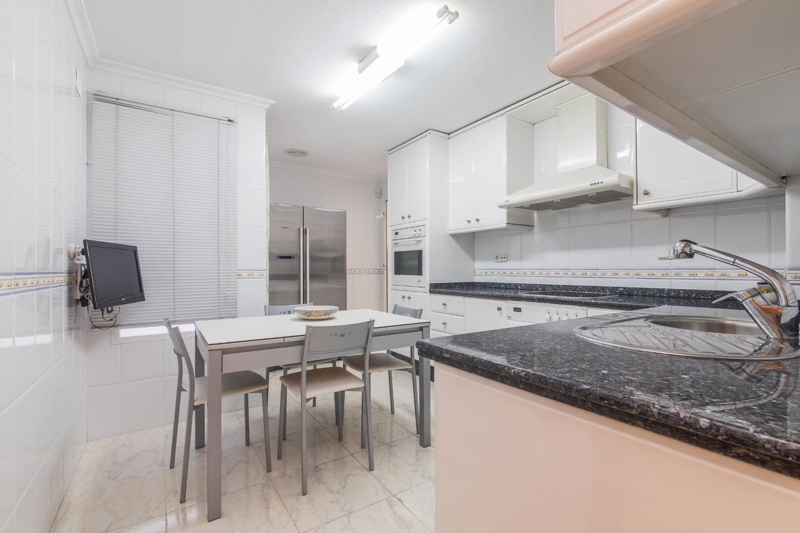 3 bedroom Flat for sale in Elche / Elx - € 169,900 (Ref: 9367388)