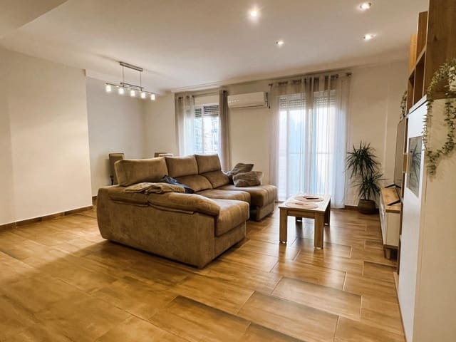 3 slaapkamer Flat te koop in Altabix, Elche / Elx - € 205.000 (Ref: 9422300)