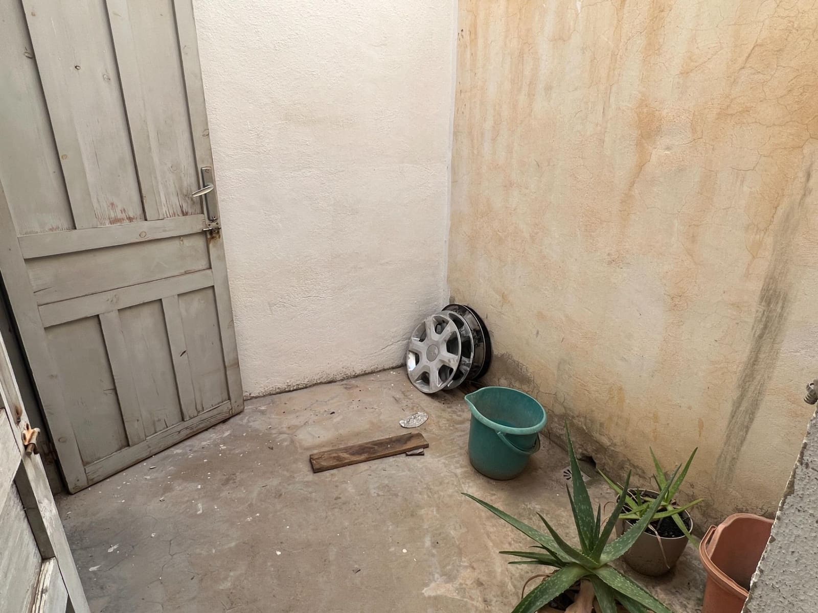 Commerciale in vendita in Elche / Elx - 72.900 € (Rif: 9422301)