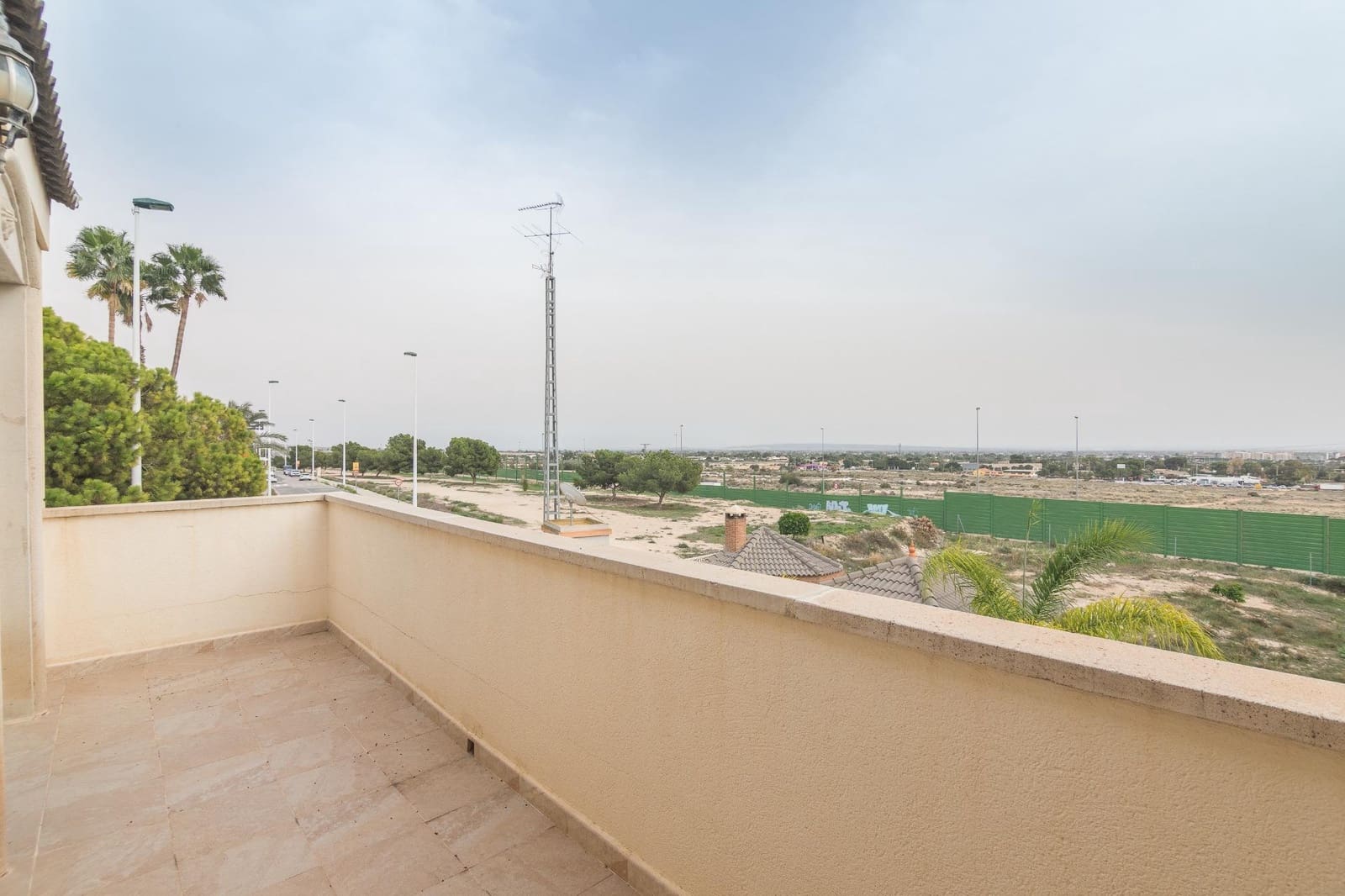 8 soveværelse Villa til salg i Elche / Elx med swimmingpool - € 689.000 (Ref: 9431023)