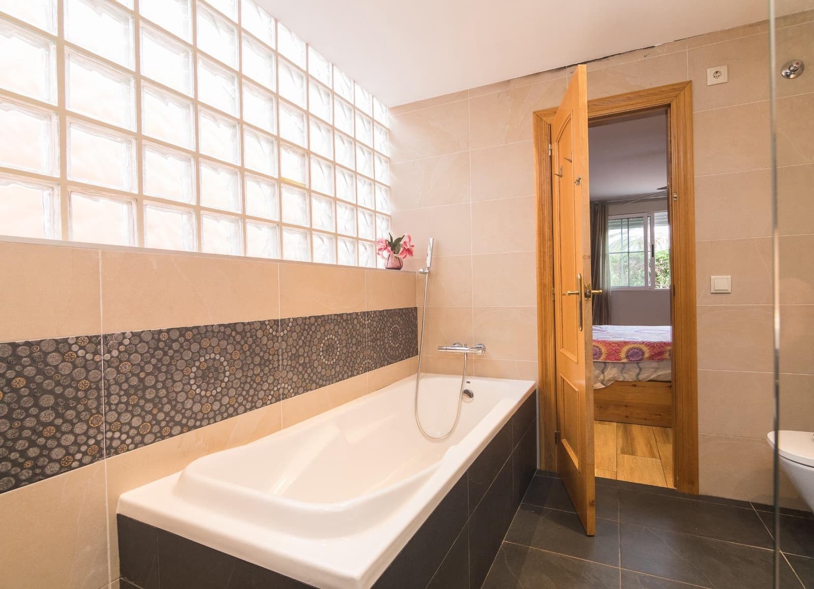 8 soveværelse Villa til salg i Elche / Elx med swimmingpool - € 689.000 (Ref: 9431023)