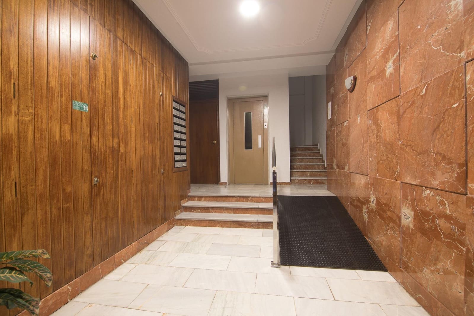 4 sypialnia Mieszkanie na sprzedaż w Elche / Elx - 180 000 € (Ref: 9436082)