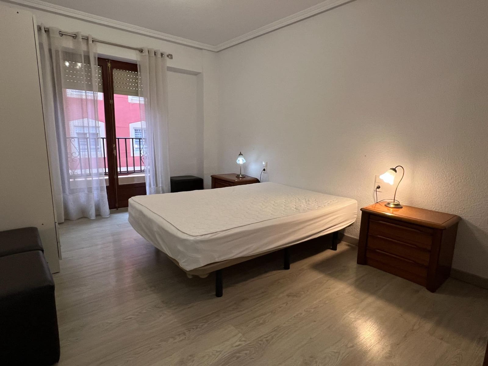 3 quarto Apartamento para arrendar em Elche / Elx - 850 € (Ref: 9468576)