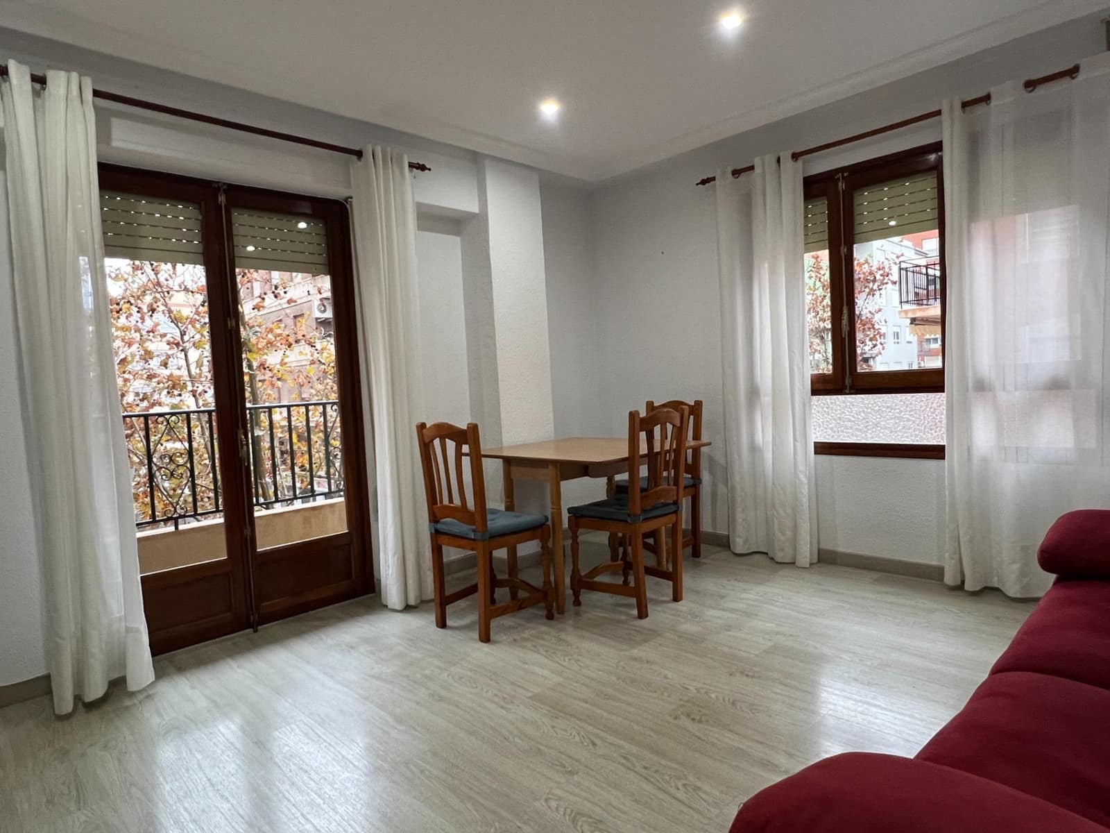 3 quarto Apartamento para arrendar em Elche / Elx - 850 € (Ref: 9468576)