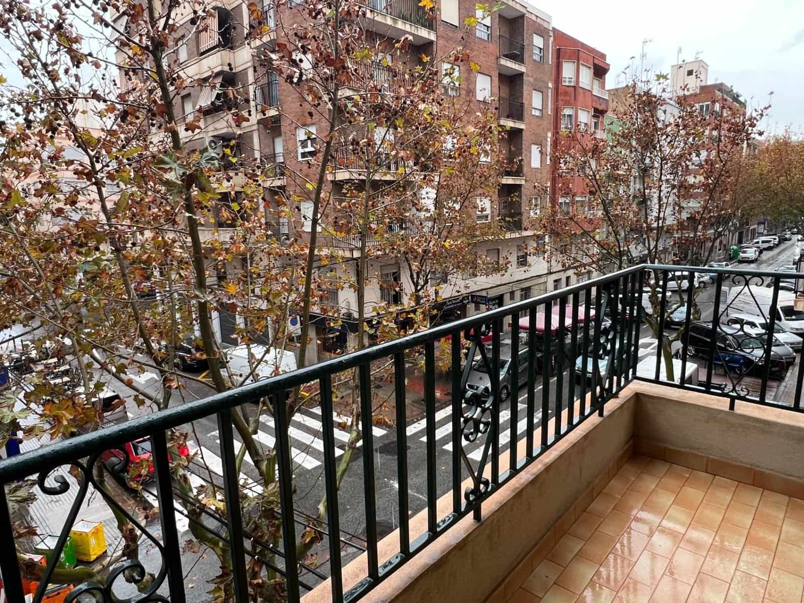 3 quarto Apartamento para arrendar em Elche / Elx - 850 € (Ref: 9468576)