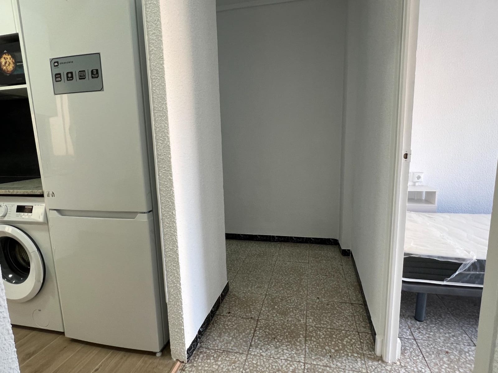 Piso de 4 habitaciones en Elche / Elx en alquiler - 1.200 € (Ref: 9483569)