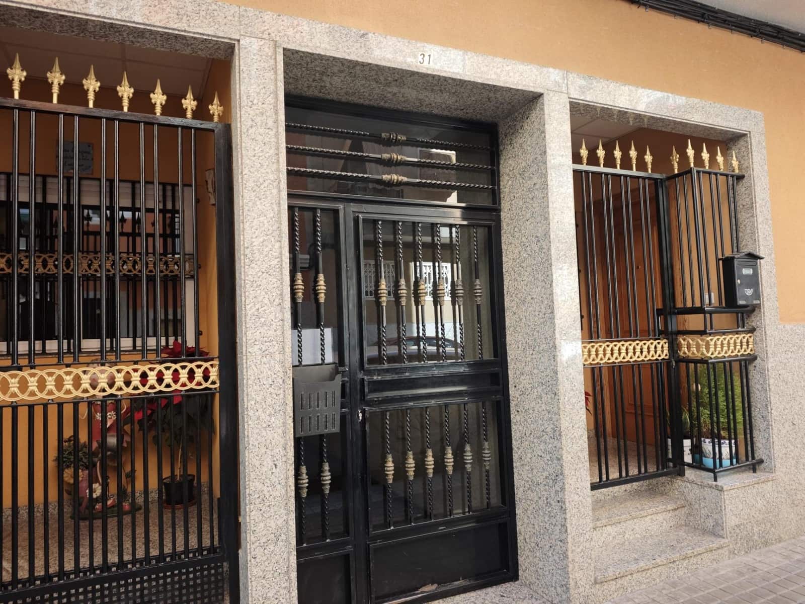 3 bedroom Flat for sale in Elche / Elx - € 167,000 (Ref: 9504492)