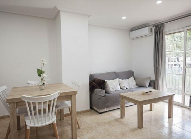 Piso de 2 habitaciones en Centro, Elche / Elx en venta - 118.000 € (Ref: 9533636)