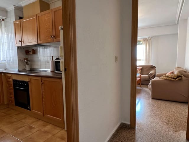 4 slaapkamer Flat te huur in Altabix, Elche / Elx - € 950 (Ref: 9584536)