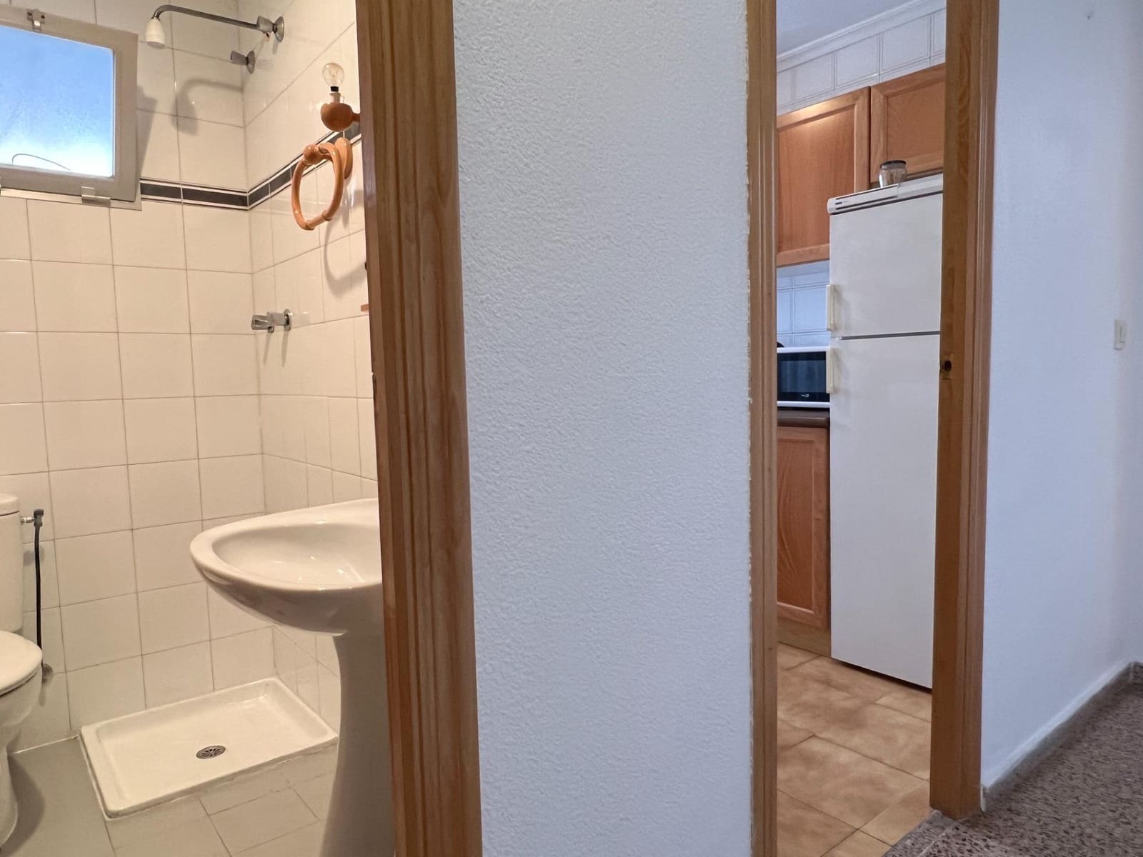 4 bedroom Flat for rent in Elche / Elx - € 950 (Ref: 9584536)