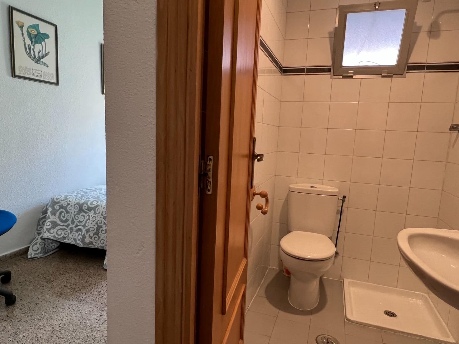 4 bedroom Flat for rent in Elche / Elx - € 950 (Ref: 9584536)