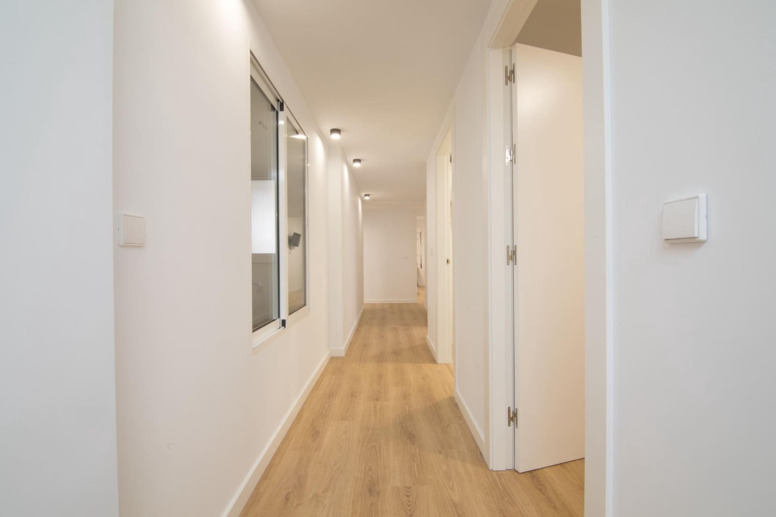 7 bedroom Apartment for rent in Elche / Elx - € 385 (Ref: 9611412)