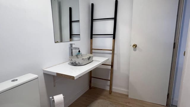 Oficina en Elche / Elx en alquiler - 650 € (Ref: 9625905)