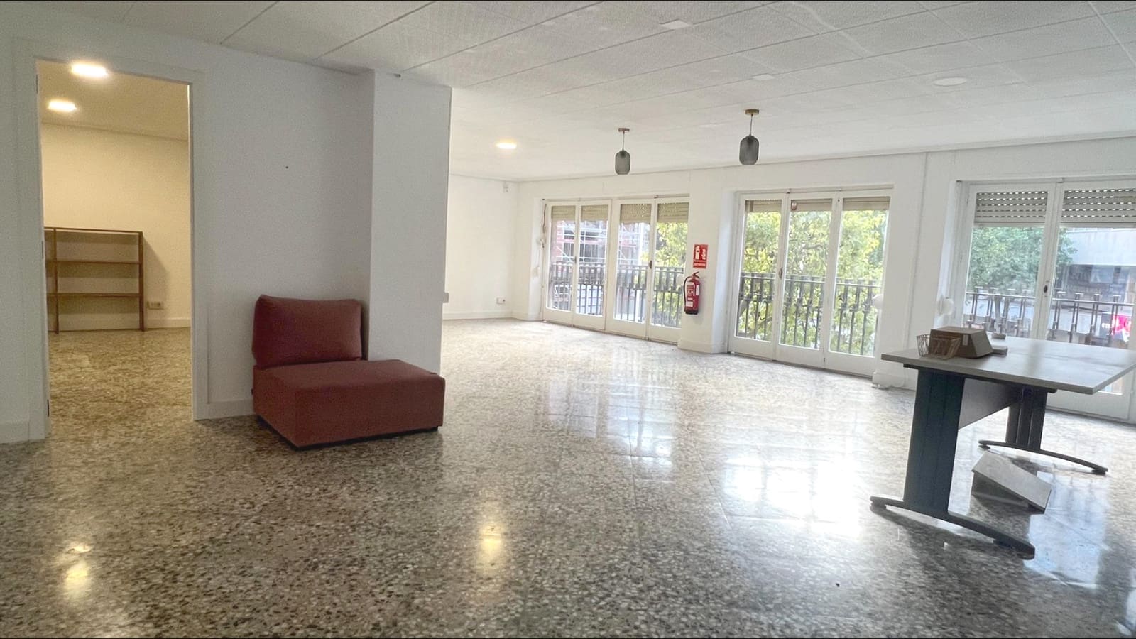 Oficina en Elche / Elx en alquiler - 650 € (Ref: 9625905)
