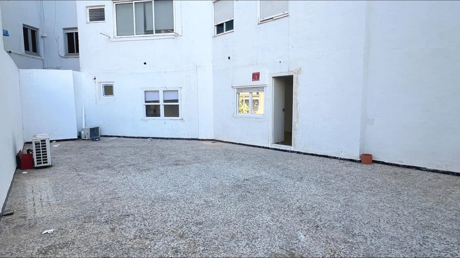 Oficina en Elche / Elx en alquiler - 650 € (Ref: 9625905)