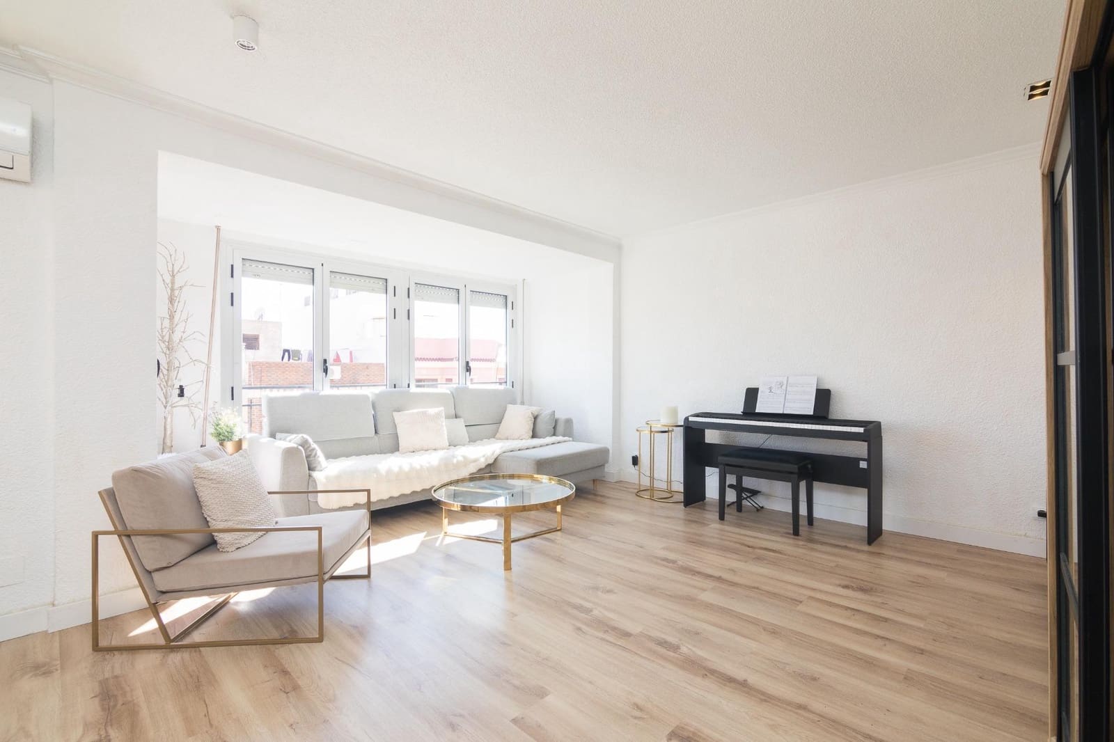 3 bedroom Flat for sale in Elche / Elx with garage - € 239,000 (Ref: 9702110)