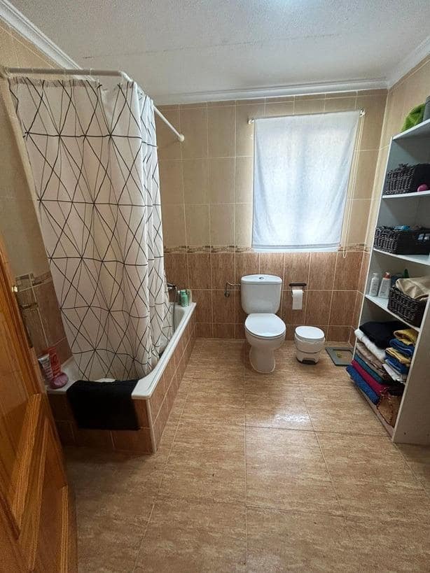 2 slaapkamer Rijtjeshuis te koop in Formentera del Segura met zwembad - € 115.500 (Ref: 9735767)