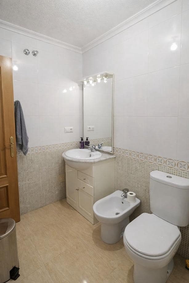 2 bedroom Apartment for sale in San Isidro with garage - € 102,000 (Ref: 9735768)