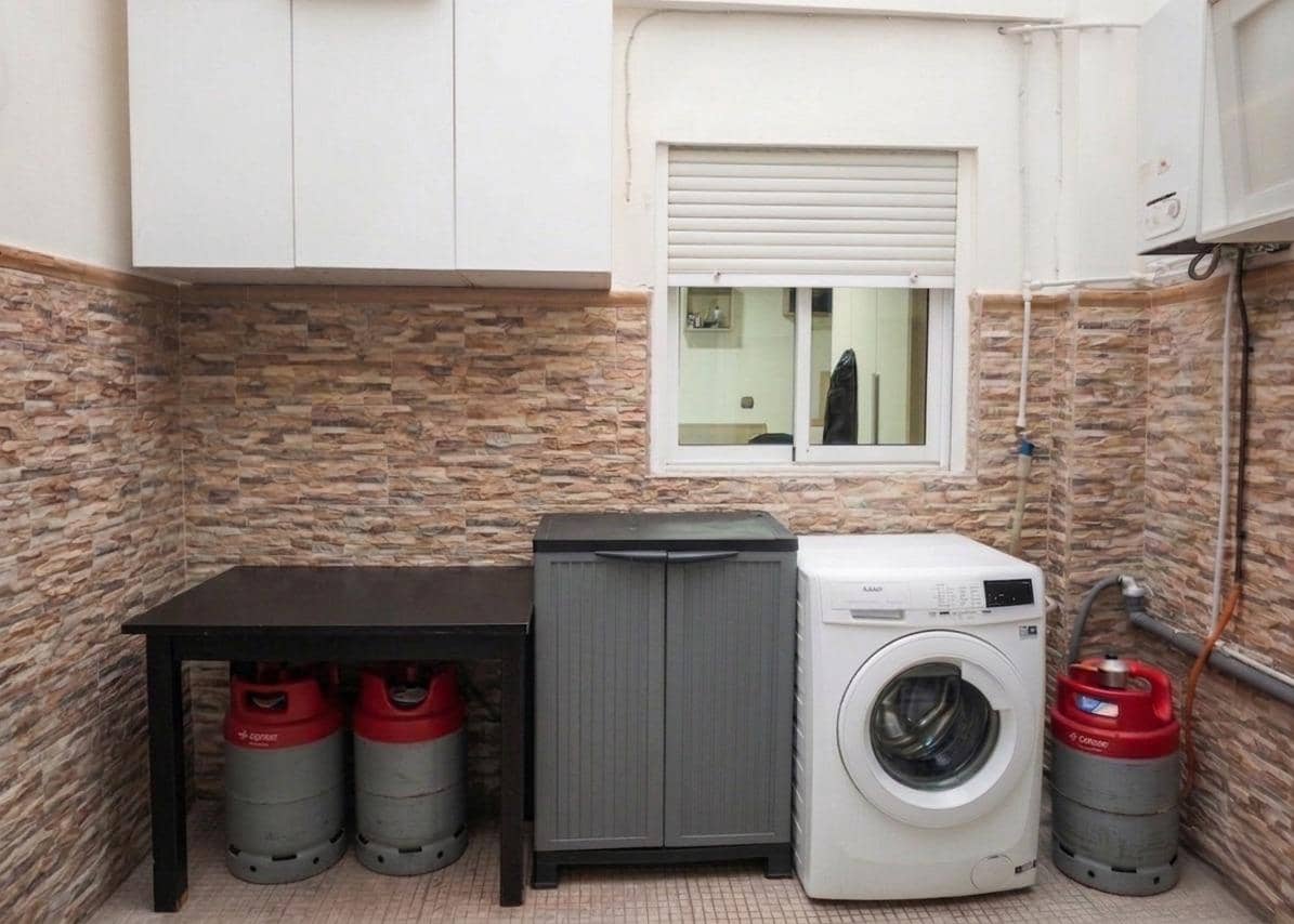 2 slaapkamer Flat te koop in Elche / Elx - € 125.000 (Ref: 9735769)