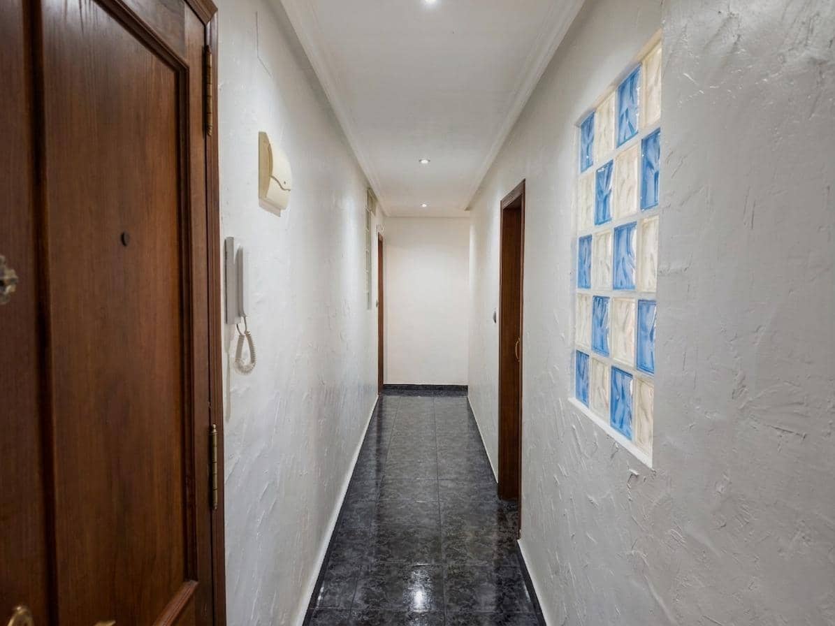 2 slaapkamer Flat te koop in Elche / Elx - € 125.000 (Ref: 9735769)