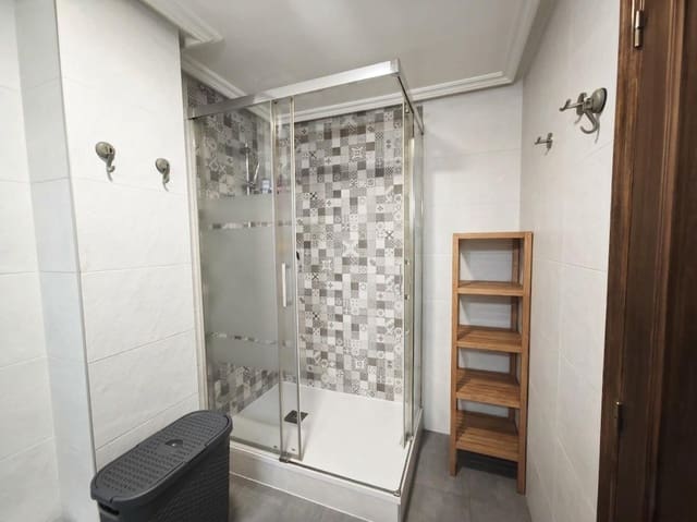 2 slaapkamer Flat te koop in Carrús Est - Camí dels Magros, Elche / Elx - € 125.000 (Ref: 9735769)