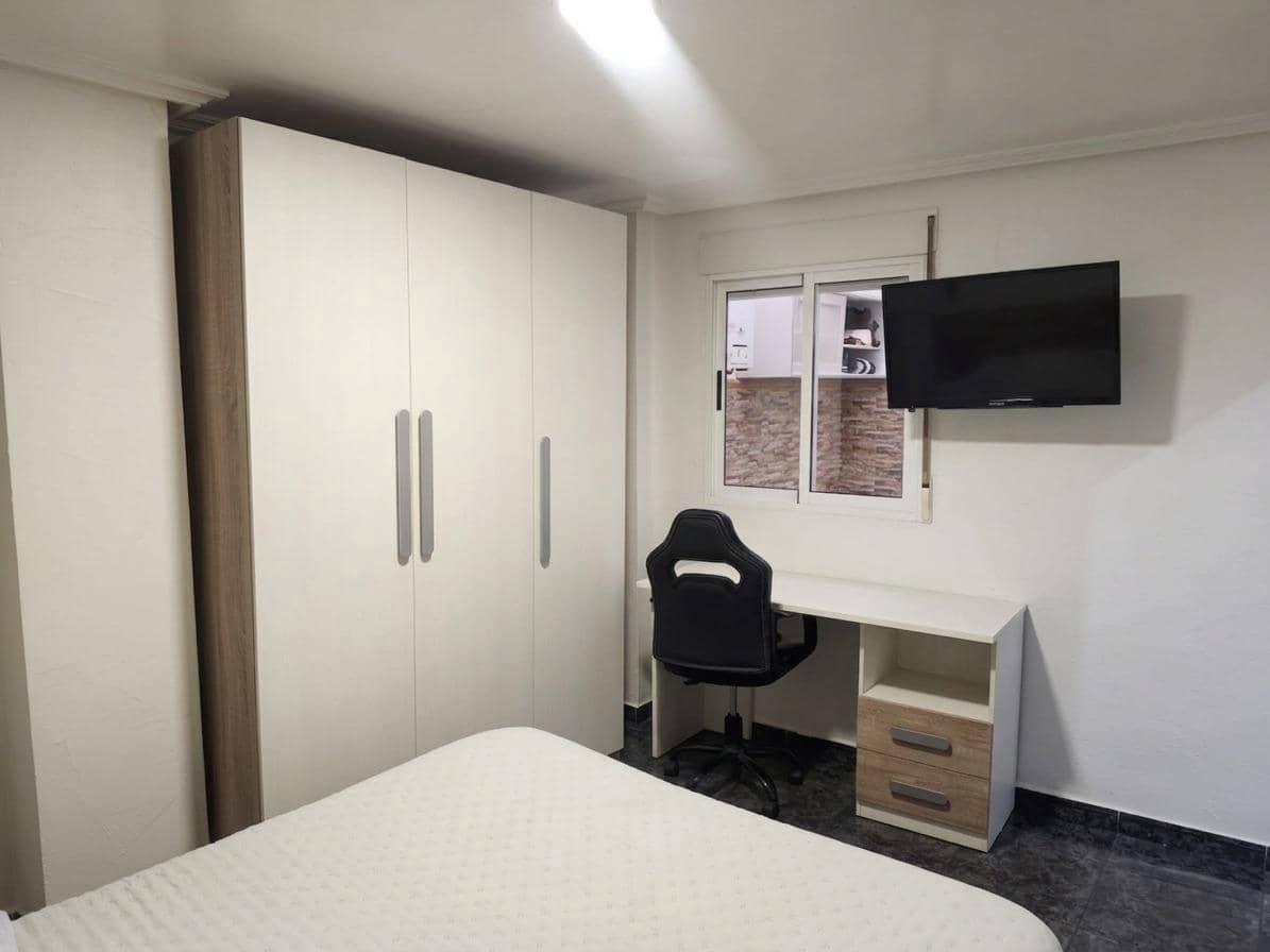 2 soveværelse Lejlighed til salg i Elche / Elx - € 125.000 (Ref: 9735769)