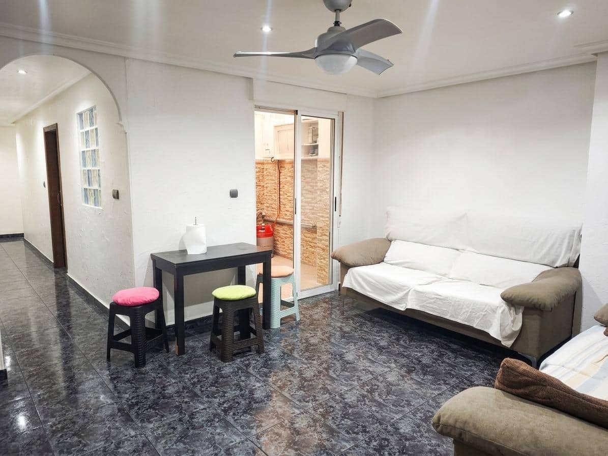 2 soveværelse Lejlighed til salg i Elche / Elx - € 125.000 (Ref: 9735769)