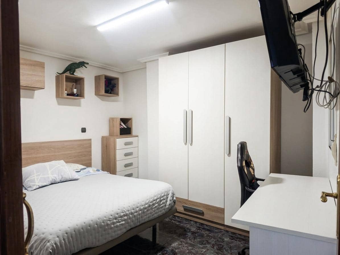 2 soveværelse Lejlighed til salg i Elche / Elx - € 125.000 (Ref: 9735769)