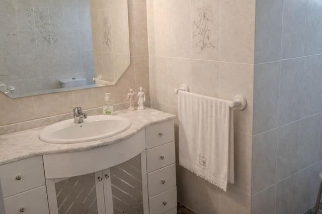 5 sypialnia Willa na sprzedaż w Torrellano, Elche / Elx z basenem garażem - 419 000 € (Ref: 9759162)