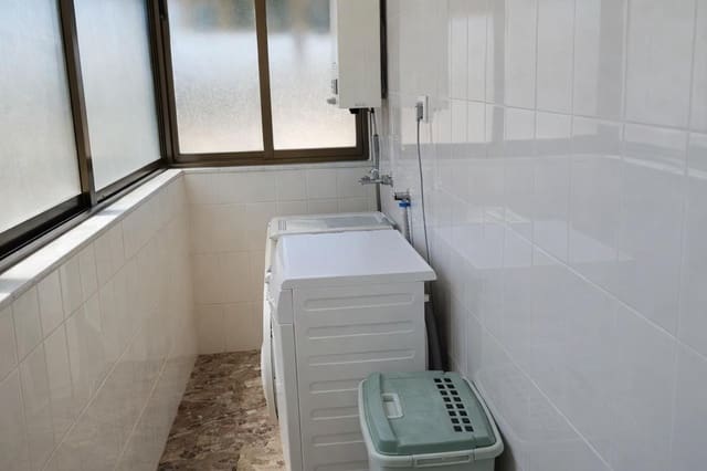 5 sypialnia Willa na sprzedaż w Torrellano, Elche / Elx z basenem garażem - 419 000 € (Ref: 9759162)