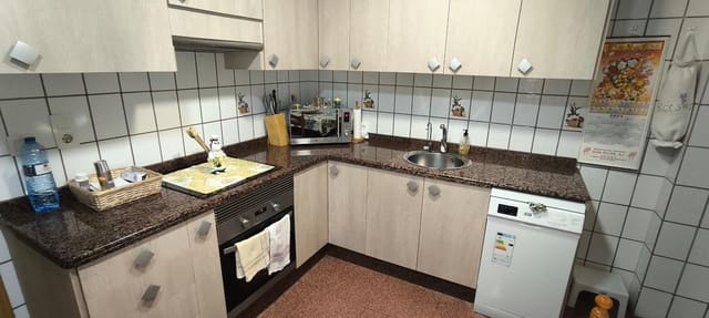 4 chambre Appartement à vendre à Altabix, Elche / Elx - 192 000 € (Ref: 9762147)